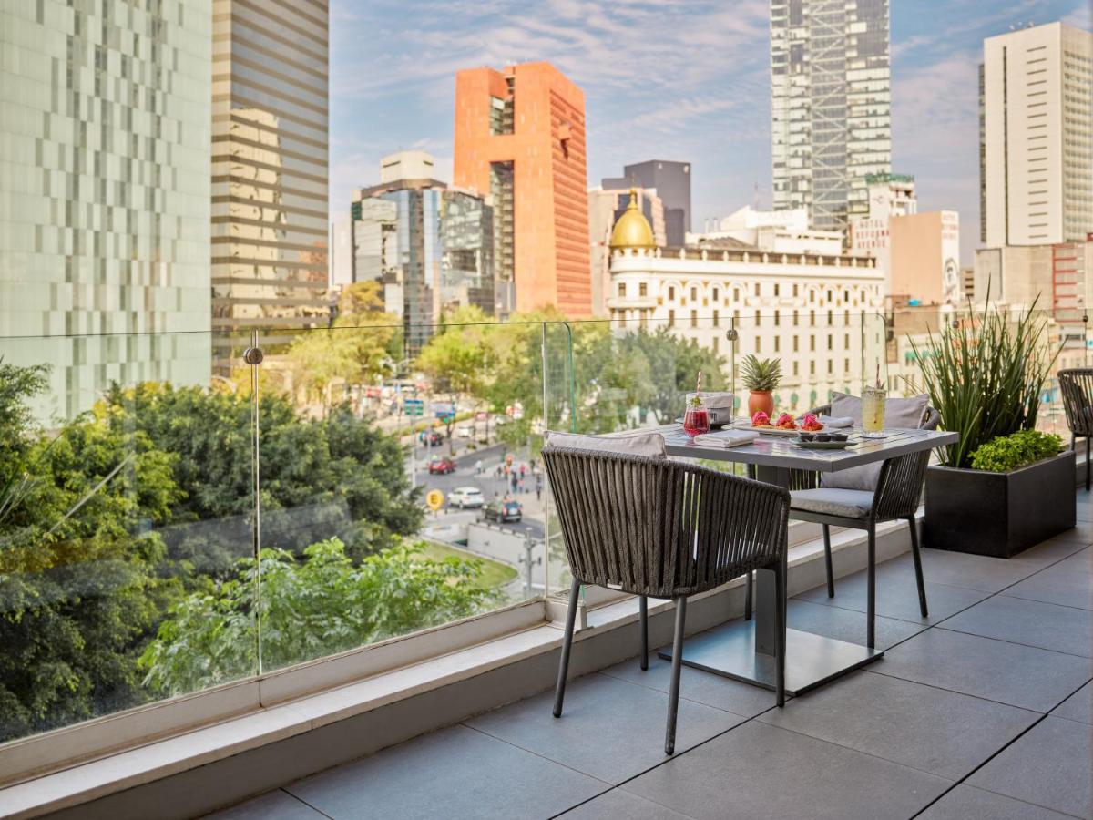 Fiesta Americana Reforma Мехико Экстерьер фото The rooftop terrace at the Hotel Indigo San Diego