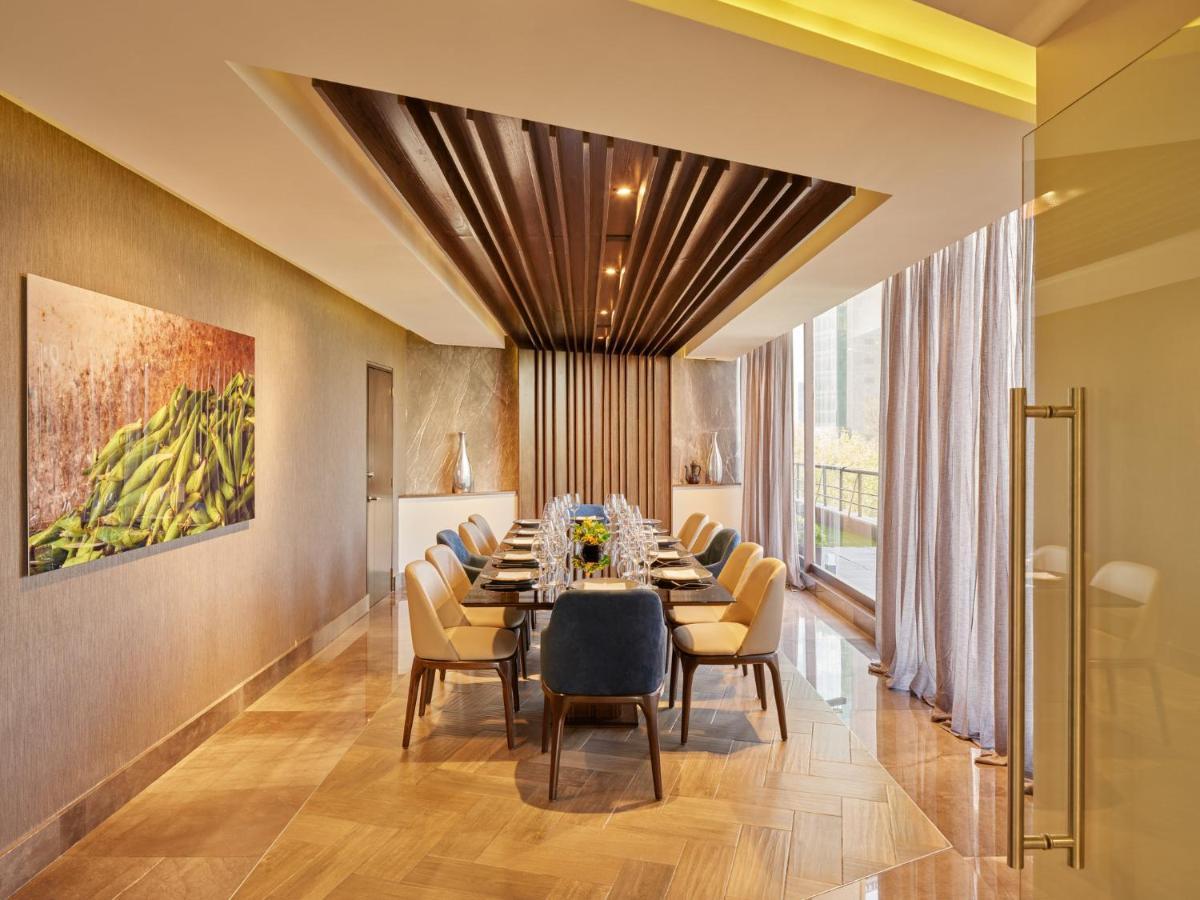 Fiesta Americana Reforma Мехико Экстерьер фото The dining room